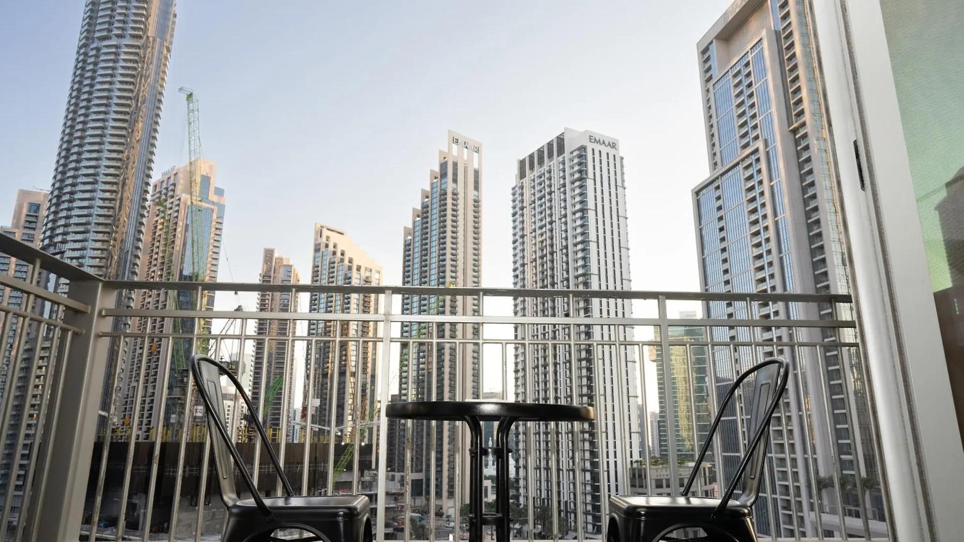 Boho Chic Haven Burj Khalifa View Apartment Dubai