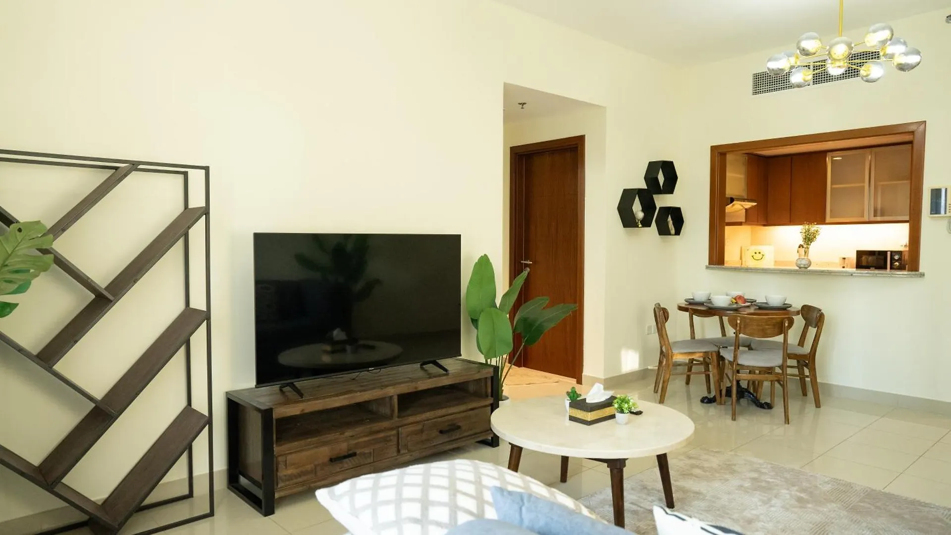 Boho Chic Haven Burj Khalifa View Apartment Dubai